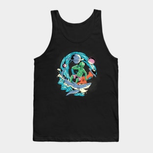 Alien surfing Tank Top